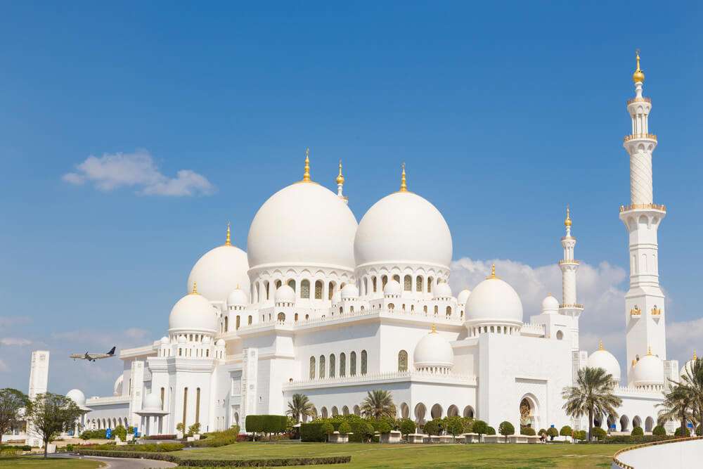 Interesting Facts of the Sheikh Zayed Grand Mosque Architecture 